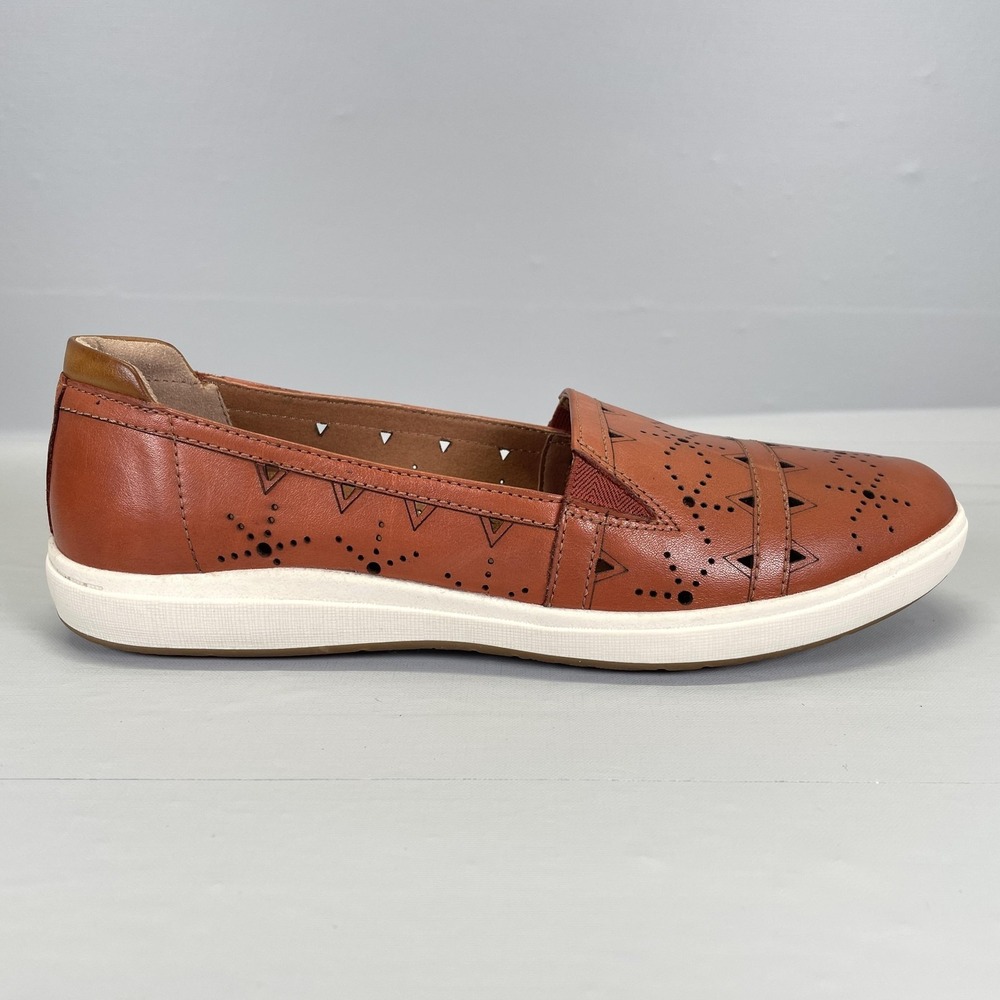 Cobb Hill Bailee Shoes Womens Size 7.5 Brown Tan Leather Perf Comfort Flats